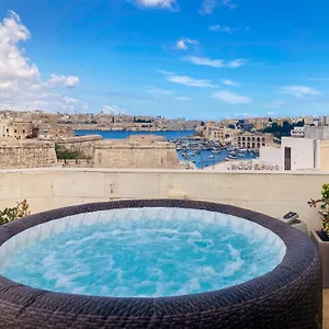 valletta-and-grand-harbour-lookout.hotelssaintjulians.com/